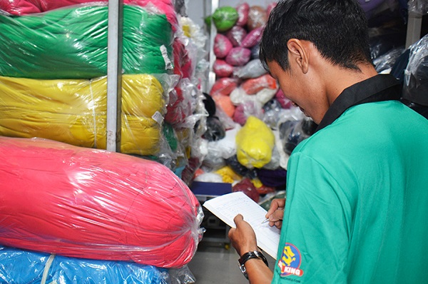 Thu mua phế liệu vải